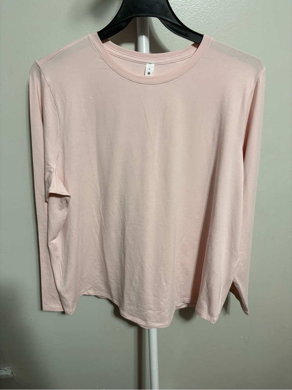 lululemon athletica Light Pink Long Sleeve Crew Top